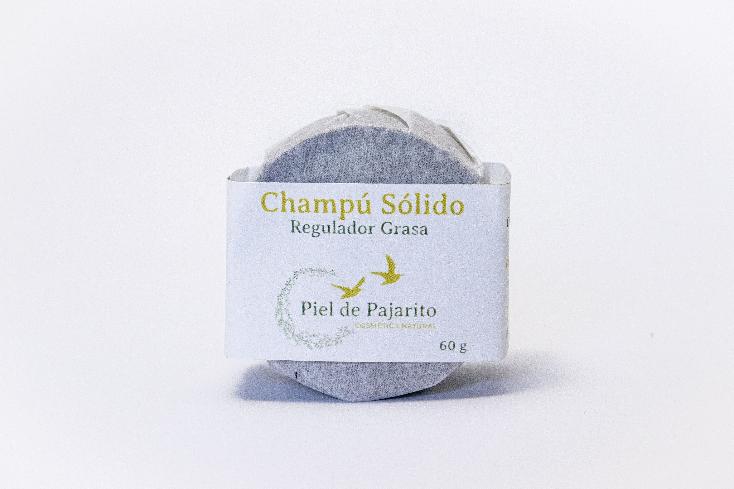 Pastilla de champú sólido natural y ecológico para cabello graso elaborada artesanalmente con arcilla verde y árbol de té